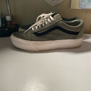 Platform Low-Top SK8-Hi’s Vans